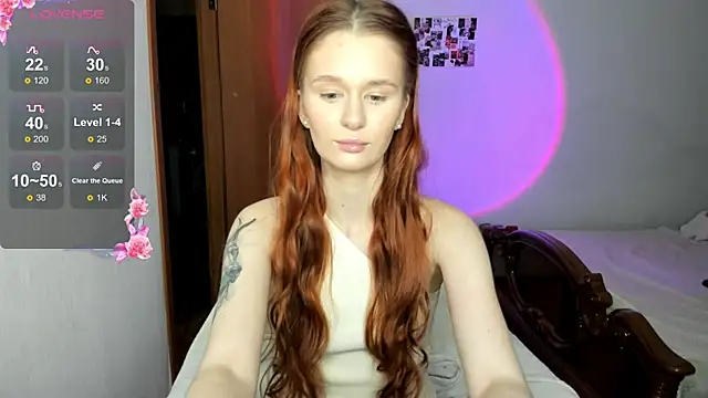 EmilySoul online show from December 2025 09:16:02 PM