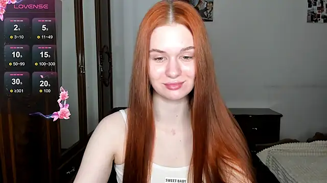 Snapshot of EmilySoul chatting on February 2025 09:05:02 PM EmilySoul online show from February 2025 09:05:02 PM