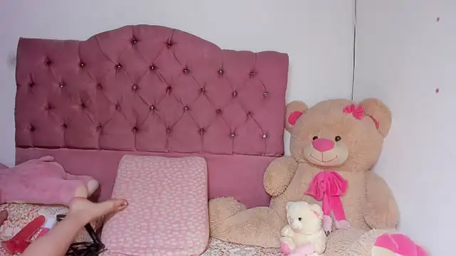 Dana Jeins online show from March 2026 02:22:02 PM