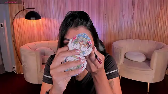 Snapshot of AllyJensen chatting on September 2025 10:28:02 AM AllyJensen online show from September 2025 10:28:02 AM