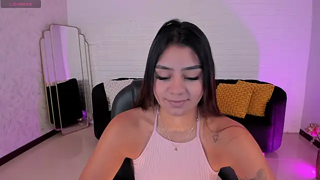 Snapshot of AllyJensen chatting on October 2025 10:17:01 AM AllyJensen online show from October 2025 10:17:01 AM