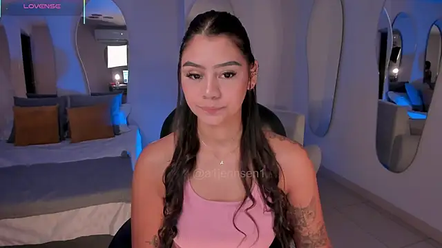 AllyJensen online show from November 2025 10:26:02 AM