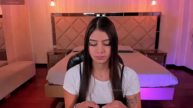 AllyJensen online show from March 2026 10:21:01 AM