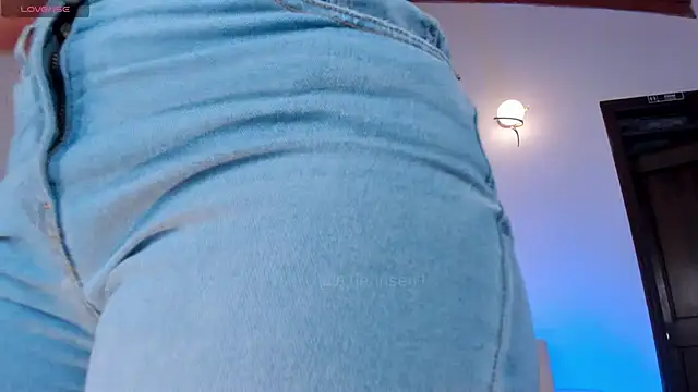 AllyJensen online show from October 2025 10:56:01 AM