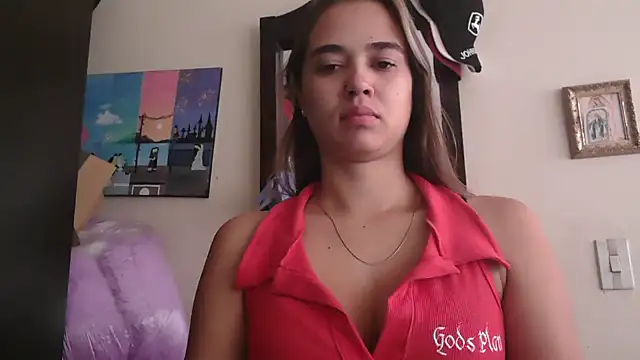 trianabell online show from April 2026 05:08:02 PM