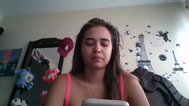 trianabell online show from November 2025 05:16:02 PM