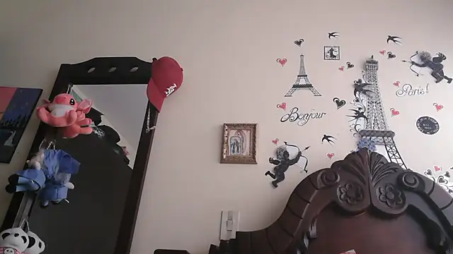 trianabell online show from January 2026 04:33:02 PM