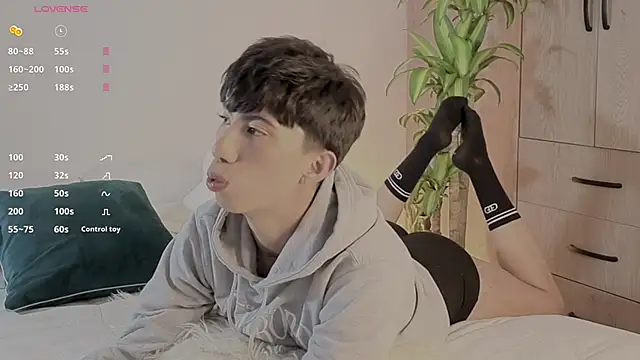 FabianPriince online show from November 2025 11:31:01 PM