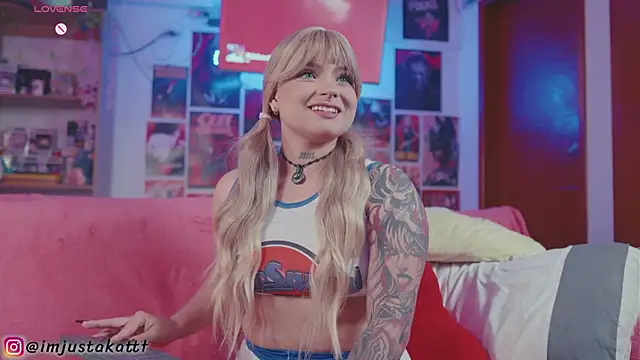 sensualkattt online show from March 2026 10:06:01 PM