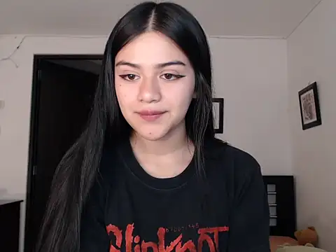 angelbeat  online show from January 2025 12:49:02 AM