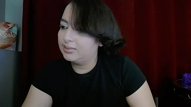 Snapshot of BustyAllyy chatting on November 2025 06:30:01 PM BustyAllyy online show from November 2025 06:30:01 PM