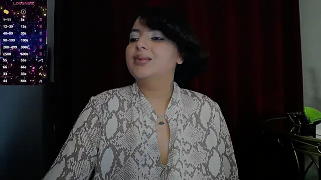 Snapshot of BustyAllyy chatting on November 2025 06:14:01 PM BustyAllyy online show from November 2025 06:14:01 PM