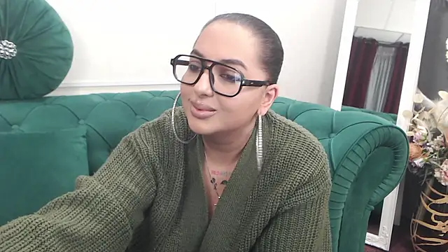 BustyAllyy online show from April 2026 04:30:02 PM