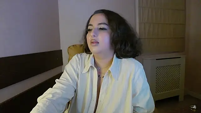 Snapshot of BustyAllyy chatting on June 2026 06:38:01 PM BustyAllyy online show from June 2026 06:38:01 PM