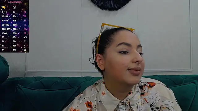 Snapshot of BustyAllyy chatting on November 2025 08:08:01 PM BustyAllyy online show from November 2025 08:08:01 PM