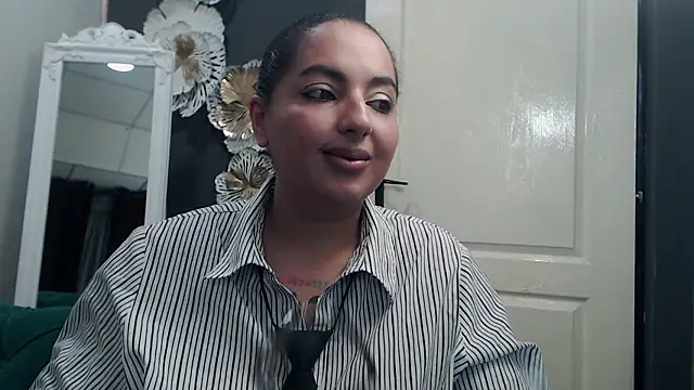 BustyAllyy online show from March 2026 09:10:02 PM