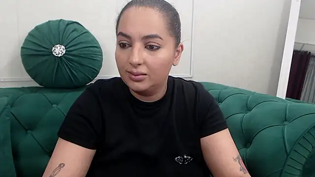 BustyAllyy online show from March 2026 04:19:01 PM