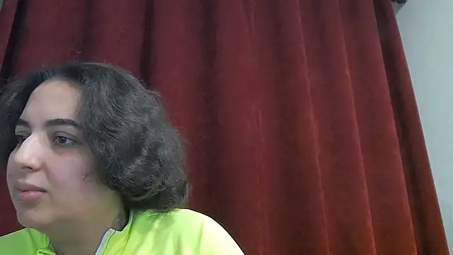 Snapshot of BustyAllyy chatting on December 2025 07:31:01 PM BustyAllyy online show from December 2025 07:31:01 PM