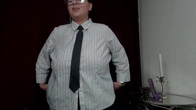 BustyAllyy online show from March 2026 10:05:02 PM