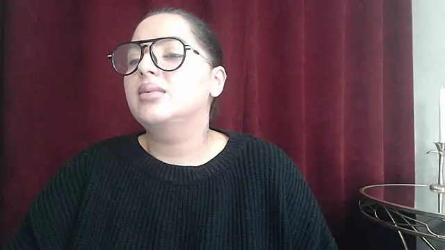 BustyAllyy online show from February 2026 06:41:01 PM