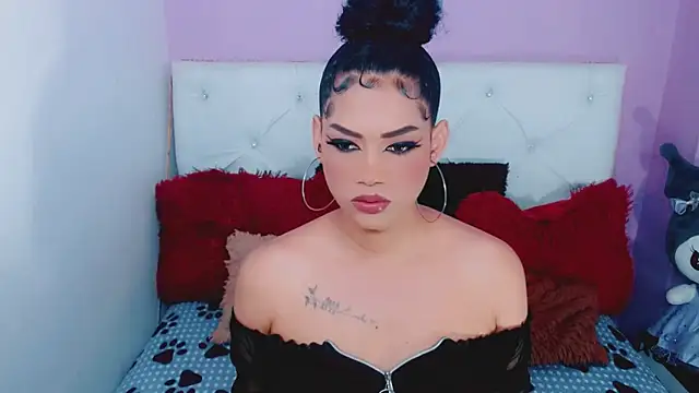 Snapshot of Amanda_bigx chatting on November 2025 04:56:01 AM Amanda bigx online show from November 2025 04:56:01 AM