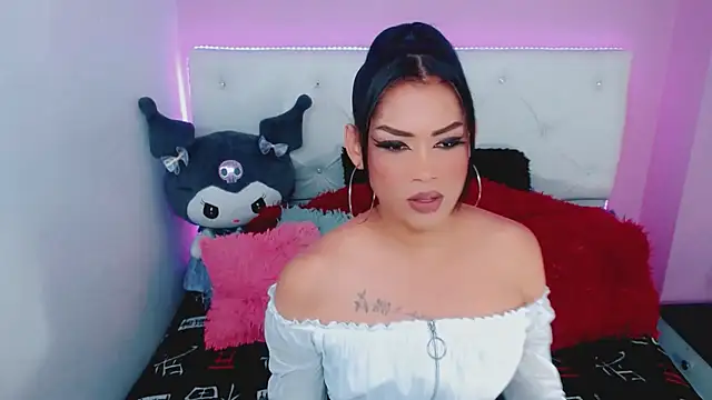 Snapshot of Amanda_bigx chatting on October 2025 04:20:02 AM Amanda bigx online show from October 2025 04:20:02 AM