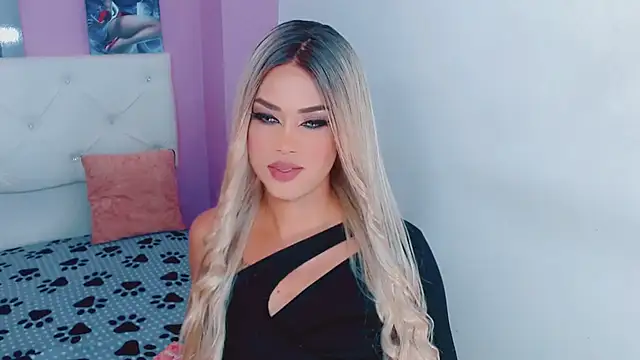 Snapshot of Amanda_bigx chatting on February 2026 03:46:02 PM Amanda bigx online show from February 2026 03:46:02 PM