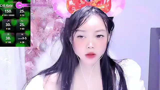Snapshot of lilies-sweet chatting on January 2025 04:23:02 AM lilies-sweet online show from January 2025 04:23:02 AM
