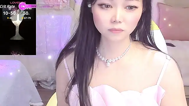 Snapshot of lilies-sweet chatting on March 2025 06:10:01 AM lilies-sweet online show from March 2025 06:10:01 AM
