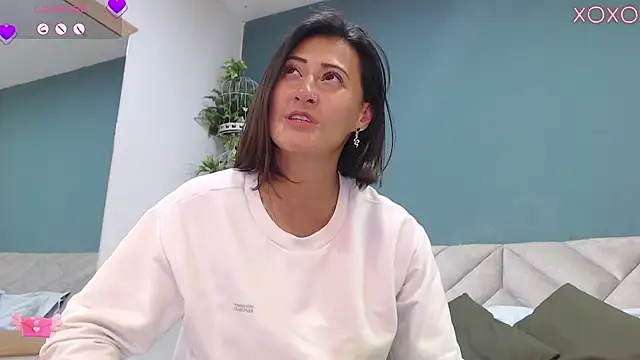 SharisWillian online show from October 2025 03:52:02 AM