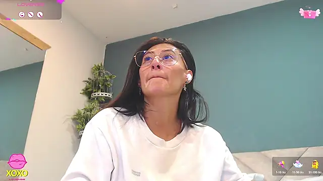 SharisWillian online show from March 2026 03:51:01 AM