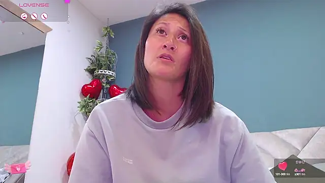 SharisWillian online show from March 2025 04:10:01 AM