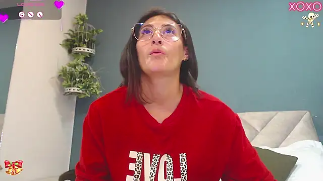 SharisWillian online show from November 2025 03:10:01 AM