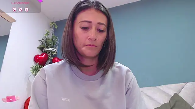SharisWillian online show from March 2025 10:34:02 AM