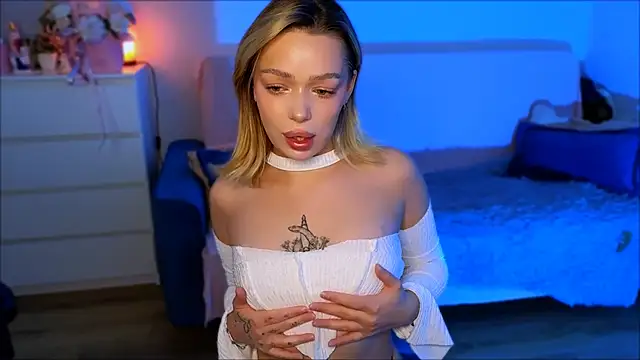 Lily Yin online show from November 2025 05:11:02 AM