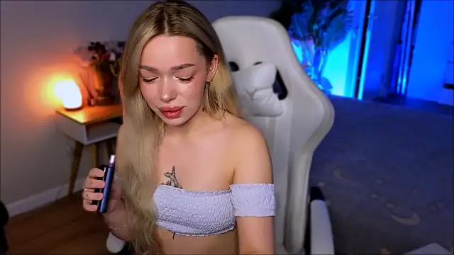 Lily Yin online show from February 2026 05:40:01 AM