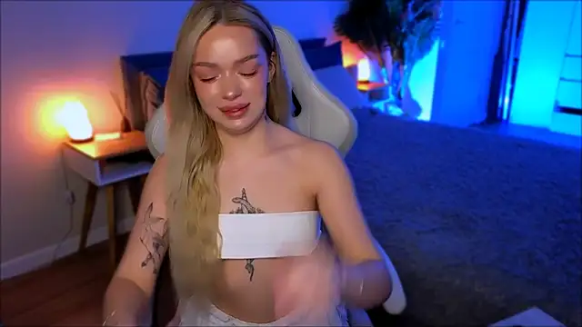 Lily Yin online show from February 2026 05:04:02 AM