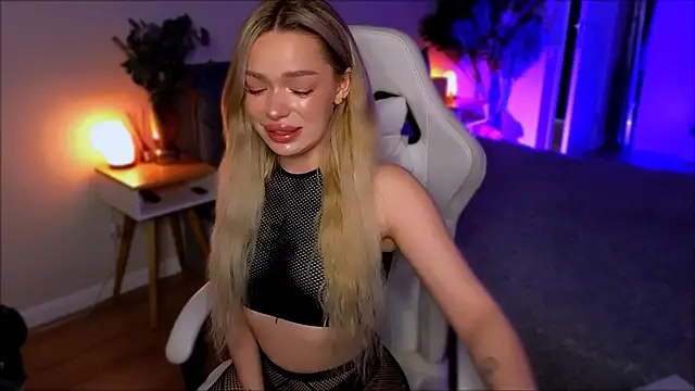 Lily Yin online show from February 2026 05:52:01 AM