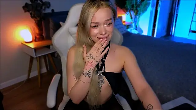 Lily Yin online show from March 2026 05:30:02 AM