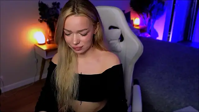 Lily Yin online show from April 2026 05:47:01 AM