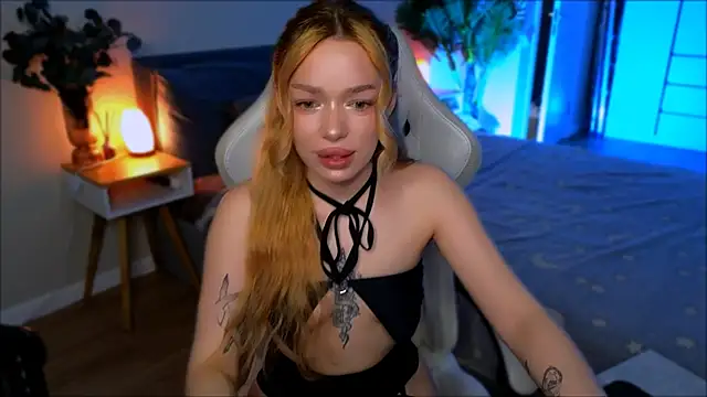 Lily Yin online show from May 2026 06:01:01 AM