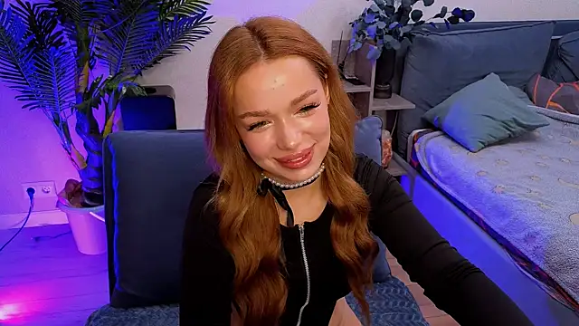 Snapshot of Lily_Yin chatting on December 2024 02:08:01 AM Lily Yin online show from December 2024 02:08:01 AM