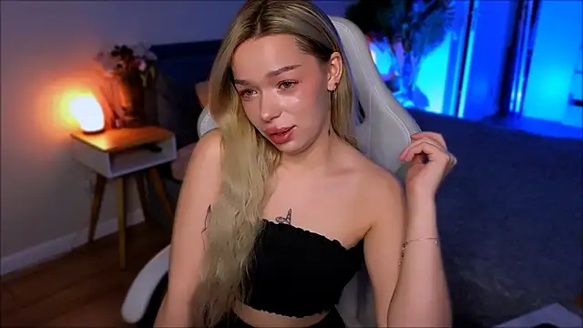 Lily Yin online show from February 2026 05:41:01 AM