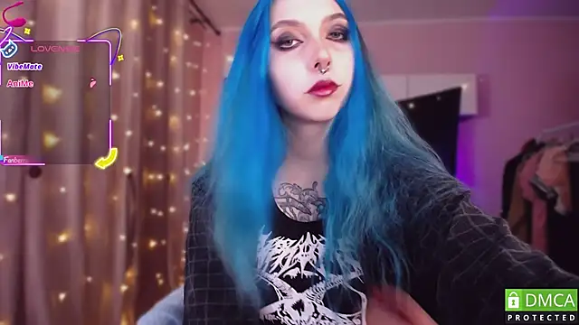 JustMeowGirl online show from November 2025 04:28:02 AM