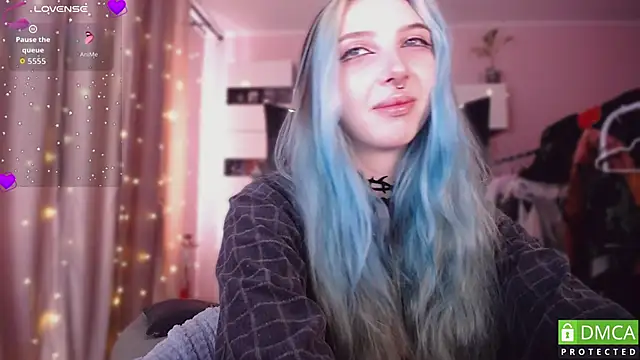 JustMeowGirl online show from March 2026 05:46:02 AM