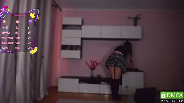 JustMeowGirl online show from October 2025 04:03:02 AM