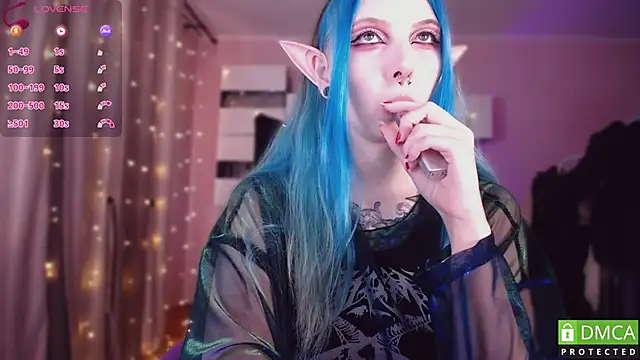 JustMeowGirl online show from December 2025 05:52:02 AM