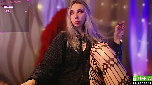 JustMeowGirl online show from February 2025 03:20:01 AM