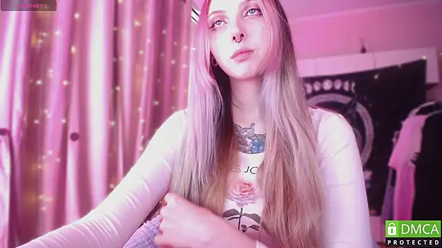 JustMeowGirl online show from June 2026 05:40:02 AM