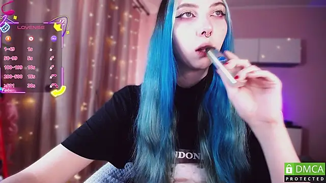 JustMeowGirl online show from October 2025 04:55:02 AM